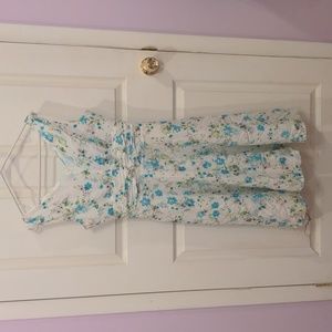 Dress barn, 4, white floral